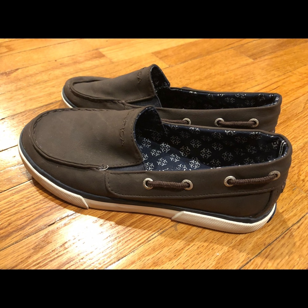 Boys nautica shoes